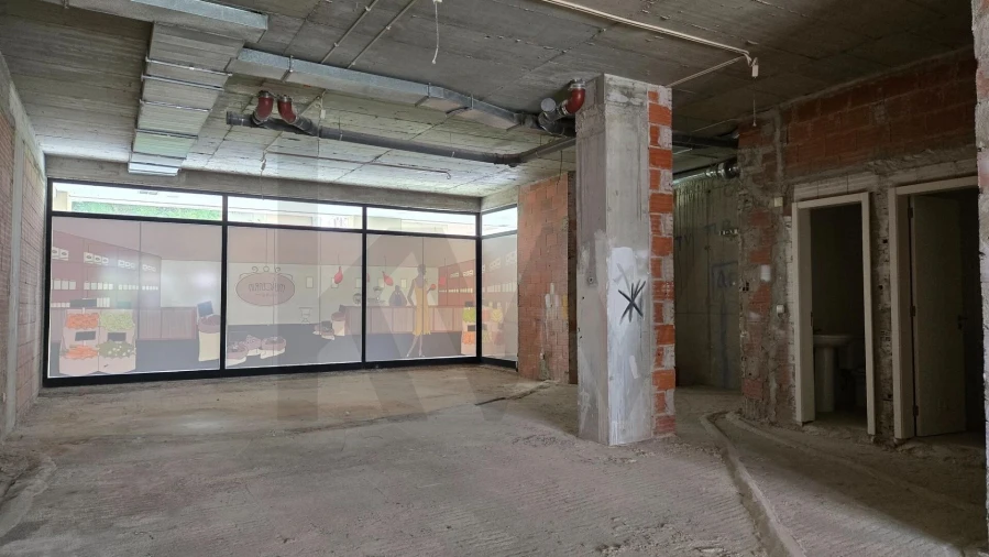 Loja para Venda em Algés, Linda-A-Velha e Cruz Quebrada-Dafundo Foto 6