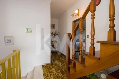Moradia T6 para Venda em Fernao Ferro