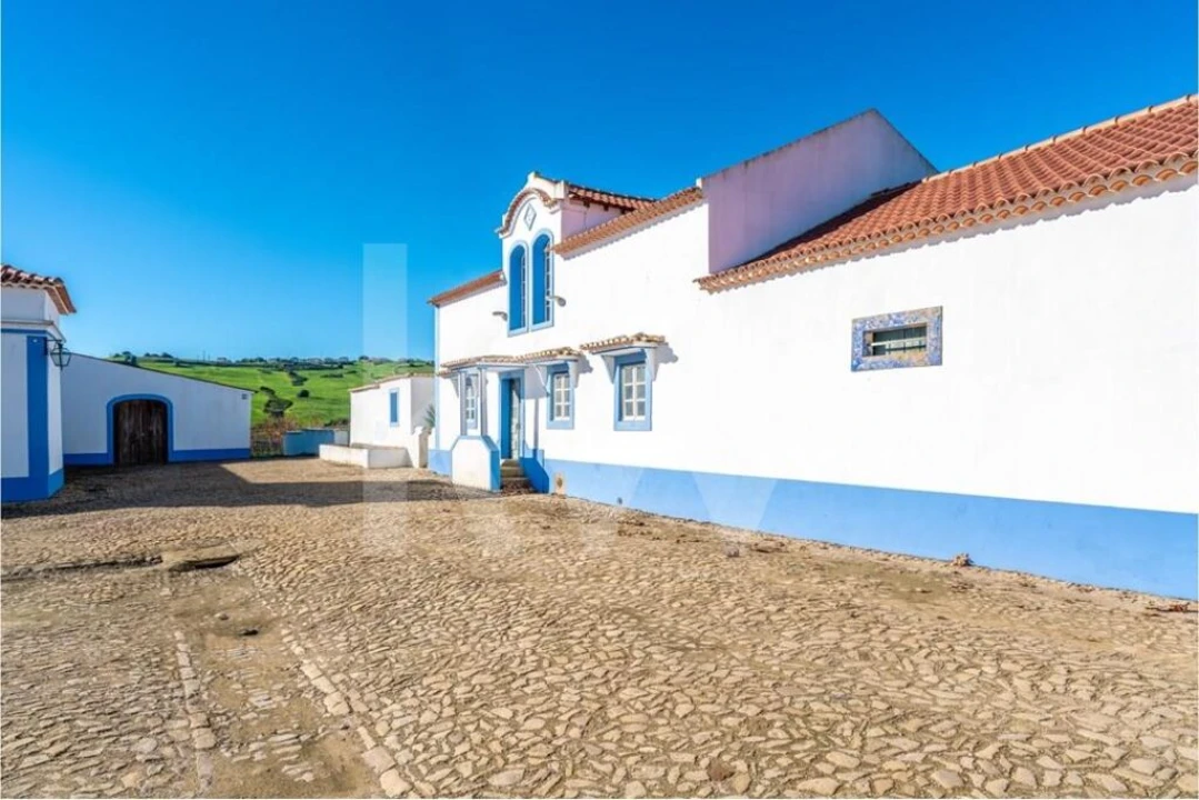 Quinta T10 para Venda em Castanheira do Ribatejo e Cachoeiras Foto 7