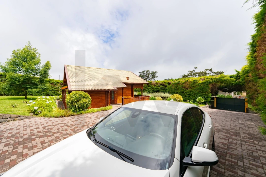 Moradia T3 para Venda em Santo Antonio da Serra Foto 49