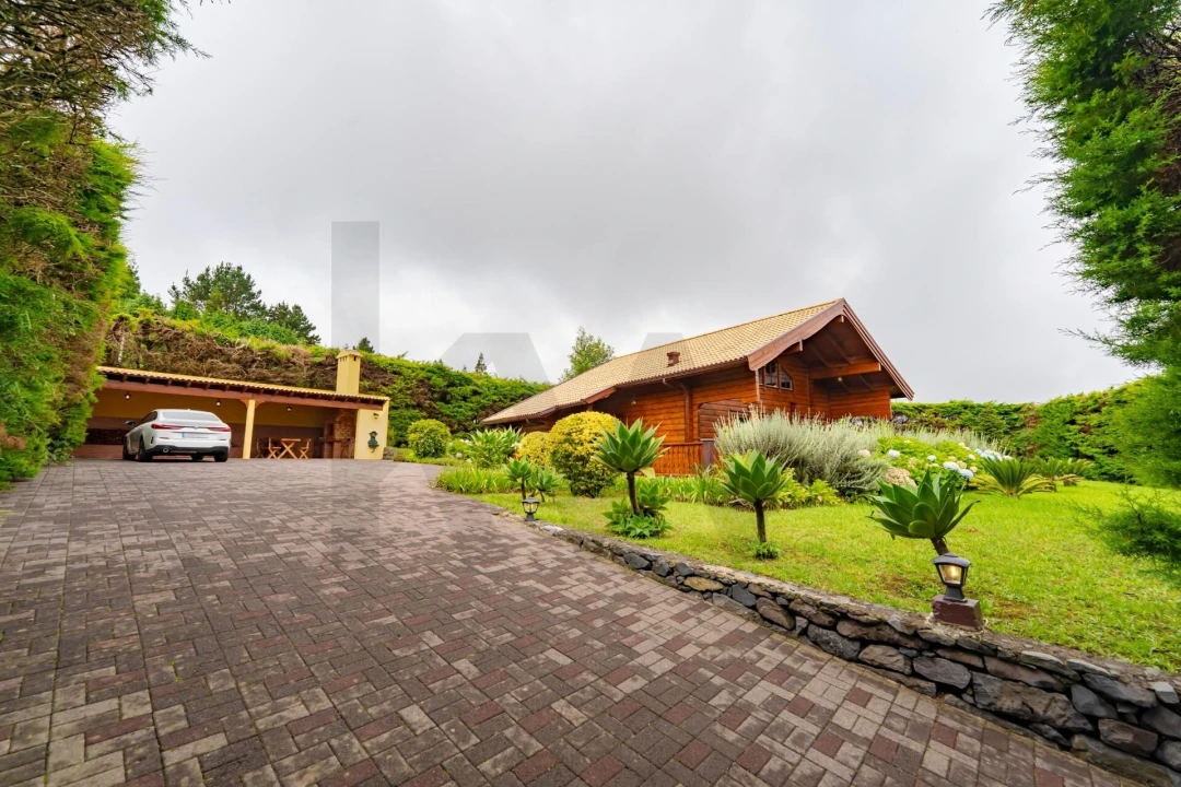 Moradia T3 para Venda em Santo Antonio da Serra Foto 45