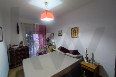 Prédio para Venda em Santa Maria Maior