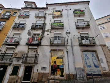 Prédio para Venda em Santa Maria Maior