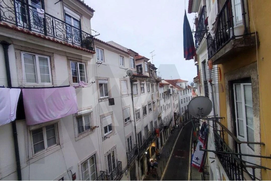 Prédio para Venda em Santa Maria Maior Foto 26