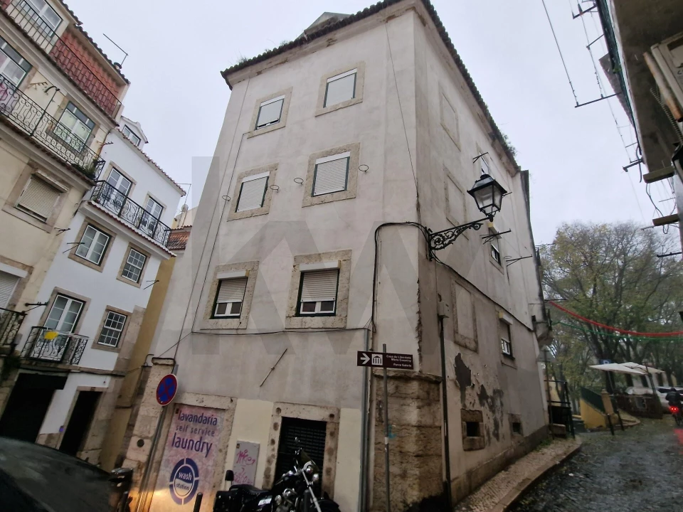 Prédio para Venda em Santa Maria Maior Foto 32