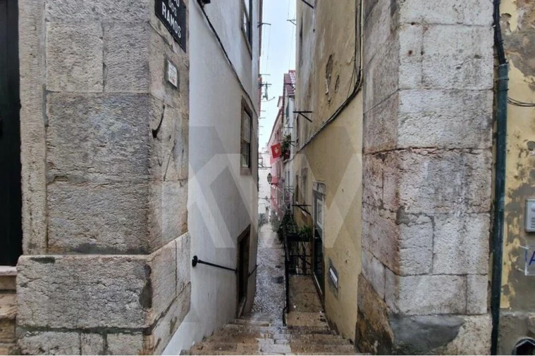 Prédio para Venda em Santa Maria Maior Foto 8