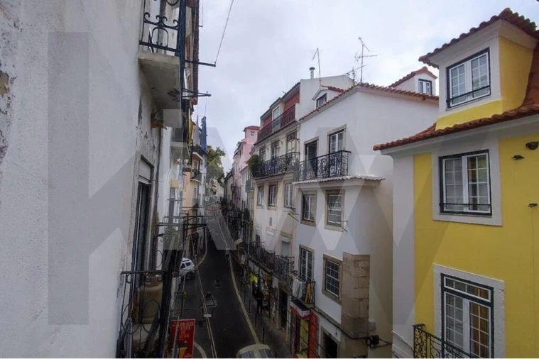 Prédio para Venda em Santa Maria Maior Foto 25