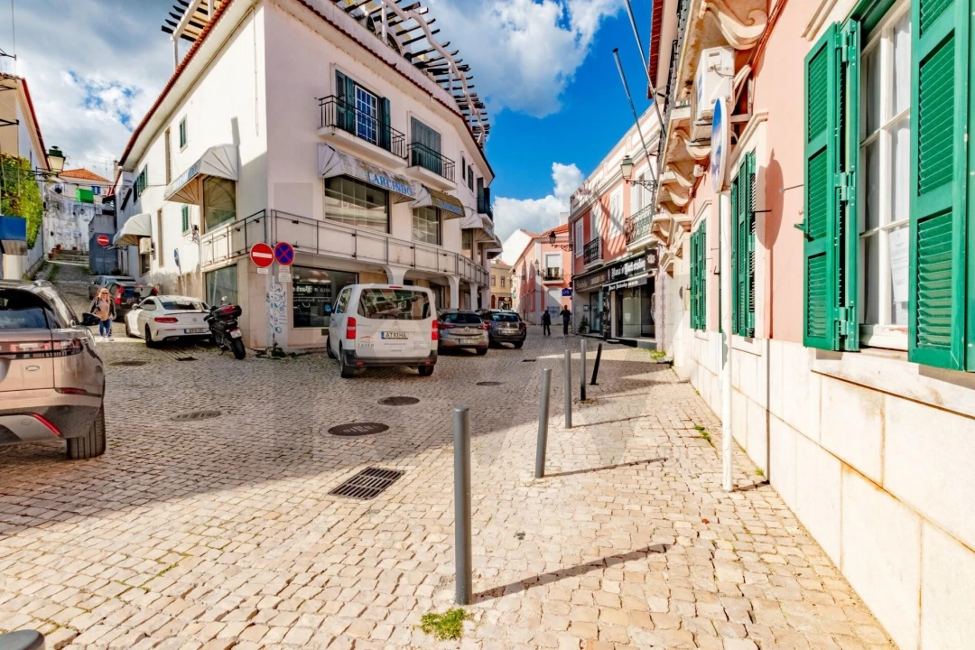 Loja para Venda em Alverca do Ribatejo e Sobralinho Foto 2