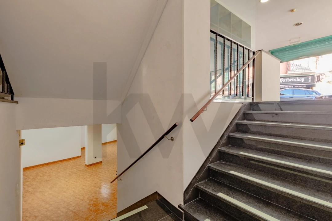 Loja para Venda em Alverca do Ribatejo e Sobralinho Foto 27