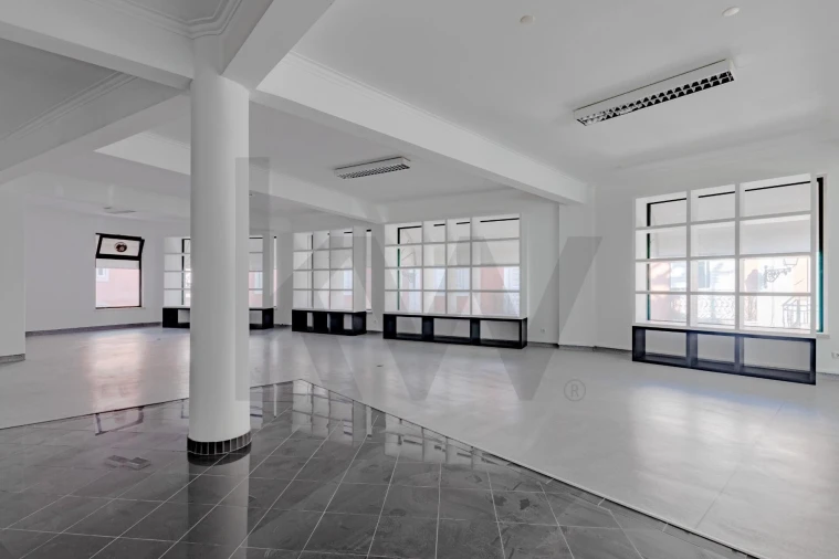 Loja para Venda em Alverca do Ribatejo e Sobralinho Foto 16