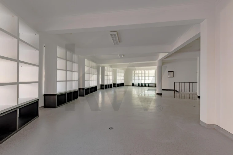 Loja para Venda em Alverca do Ribatejo e Sobralinho Foto 18