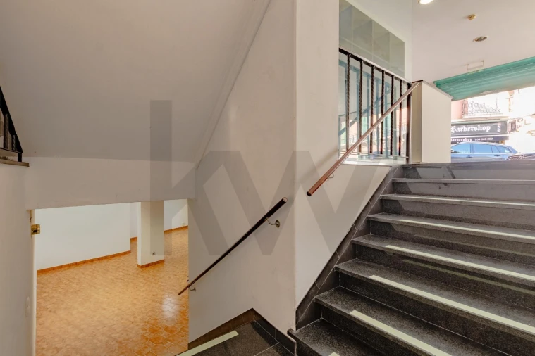 Loja para Venda em Alverca do Ribatejo e Sobralinho Foto 27