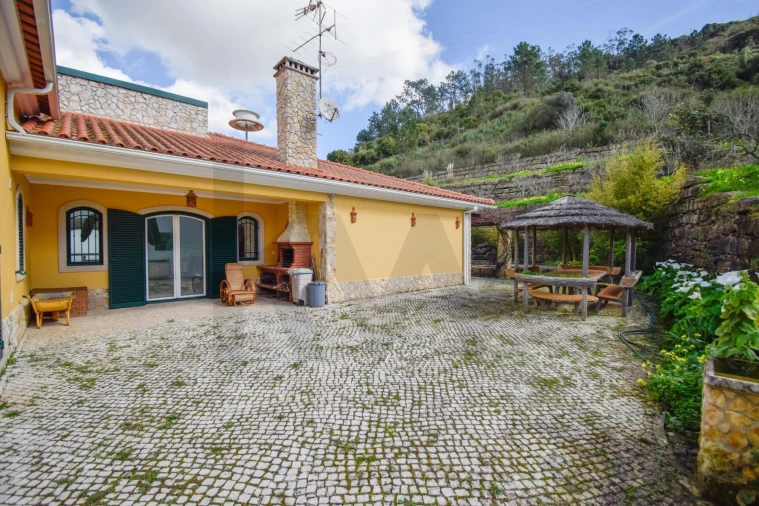 Quinta T4 para Venda em Sobral de Monte Agraço Foto 50