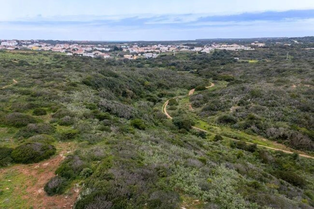 Terreno para Venda em Vila de Sagres Foto 4