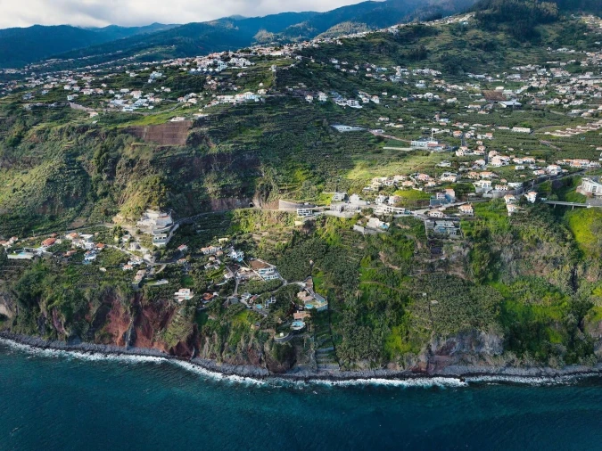 Moradia T3 para Venda em Arco da Calheta Foto 112