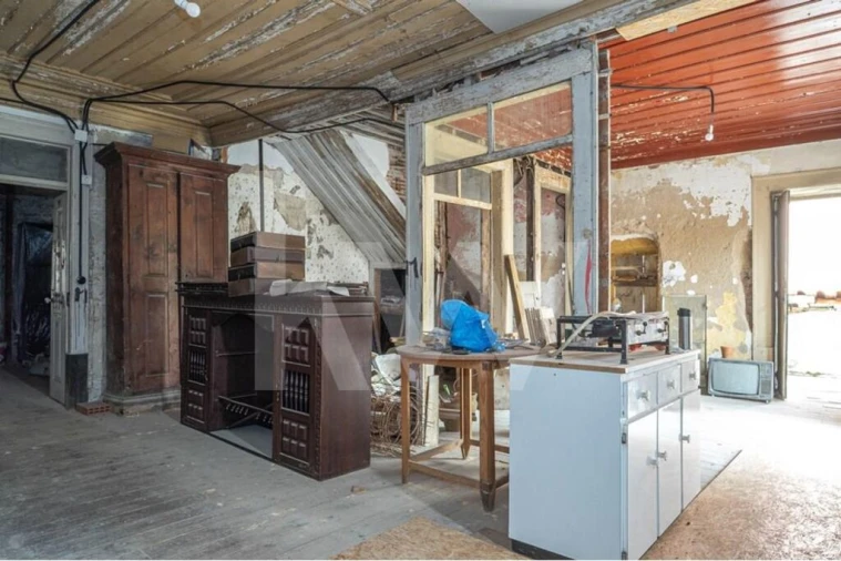 Prédio para Venda em São Martinho do Bispo e Ribeira de Frades Foto 8