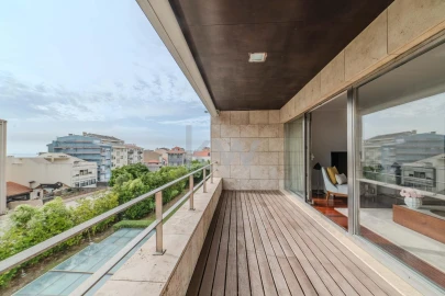 Apartamento T4 para Venda em Aldoar, Foz do Douro e Nevogilde