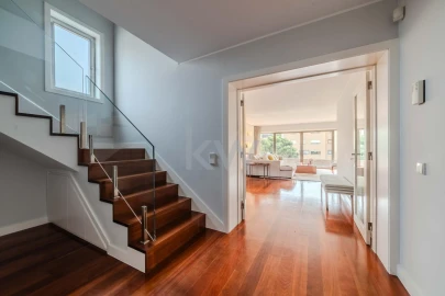 Apartamento T4 para Venda em Aldoar, Foz do Douro e Nevogilde