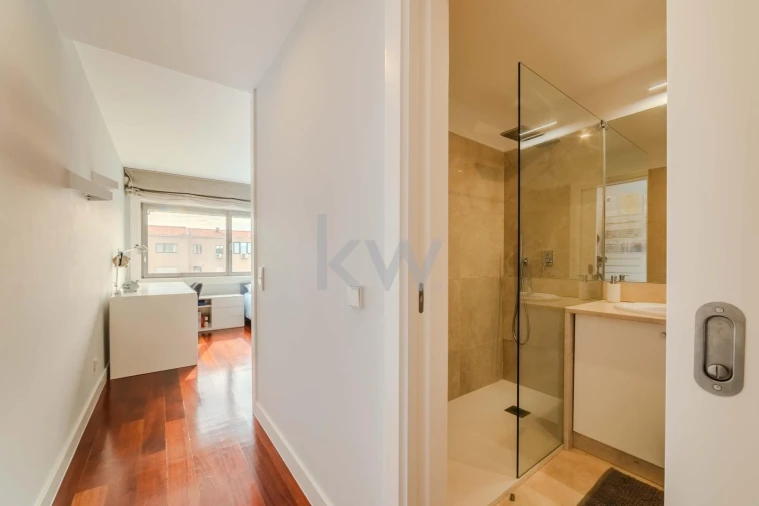 Apartamento T4 para Venda em Aldoar, Foz do Douro e Nevogilde Foto 15