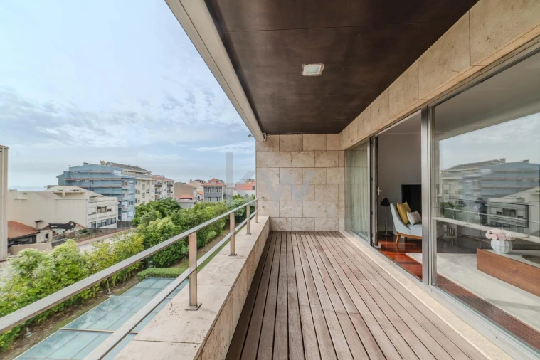 Apartamento T4 para Venda em Aldoar, Foz do Douro e Nevogilde Foto 2