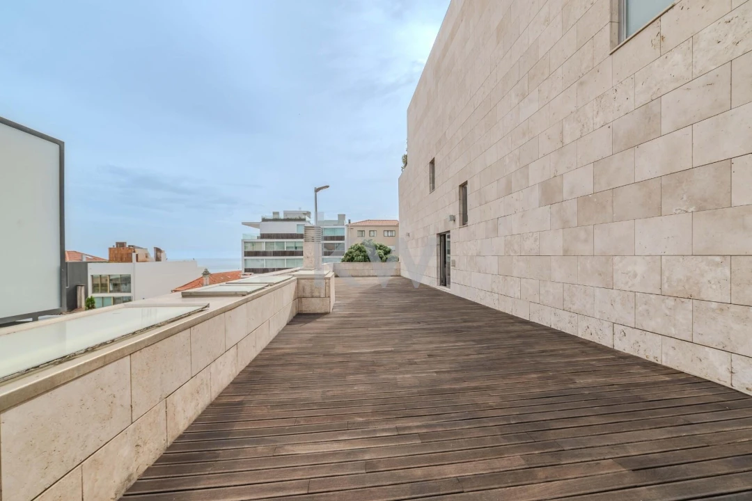 Apartamento T4 para Venda em Aldoar, Foz do Douro e Nevogilde Foto 1