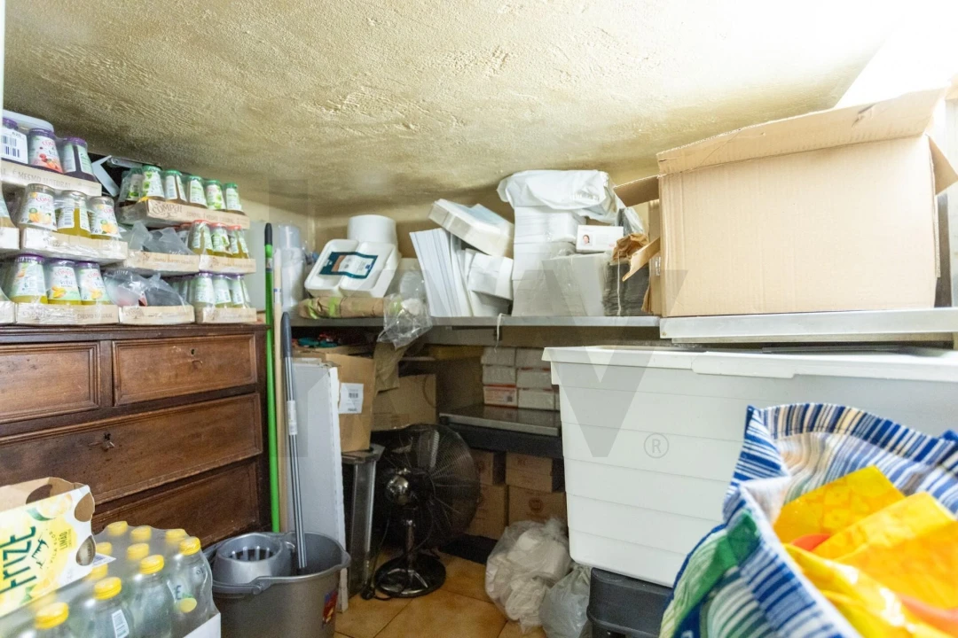 Negócio para Trespasse em Santo António Foto 17