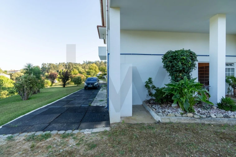 Moradia T3 para Venda em O. Azeméis, Riba-Ul, Ul, Macinhata Seixa, Madail Foto 54