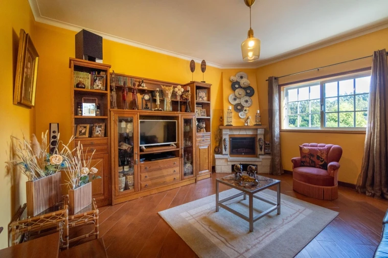 Moradia T3 para Venda em O. Azeméis, Riba-Ul, Ul, Macinhata Seixa, Madail Foto 37