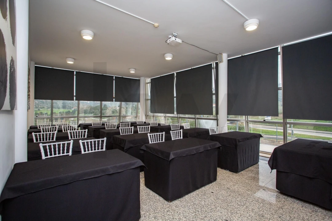 Loja para Venda em Romeira e Várzea Foto 30