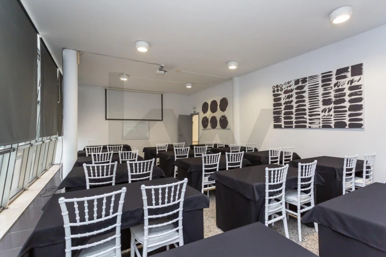 Loja para Venda em Romeira e Várzea Foto 31