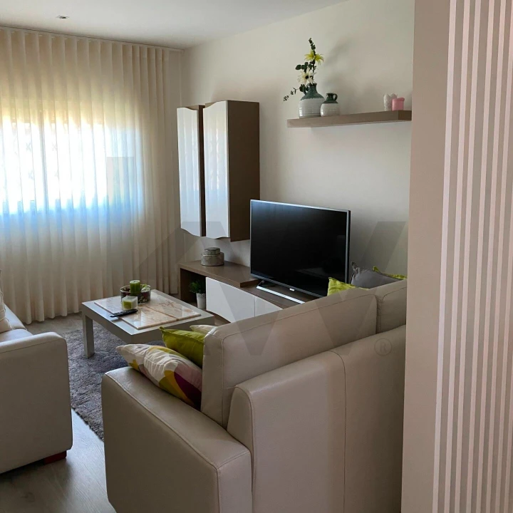 Moradia T3 para Venda em Arvore Foto 25