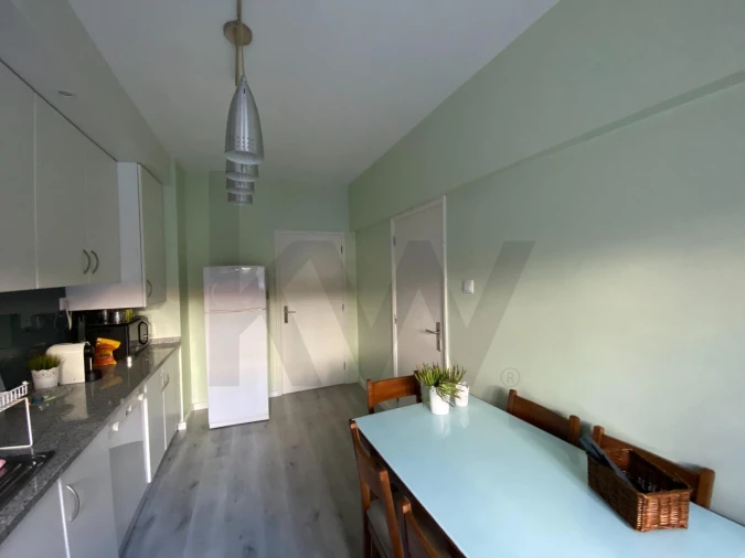 Moradia T3 para Venda em Arvore Foto 6