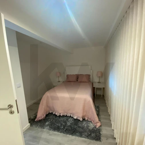 Moradia T3 para Venda em Arvore Foto 10