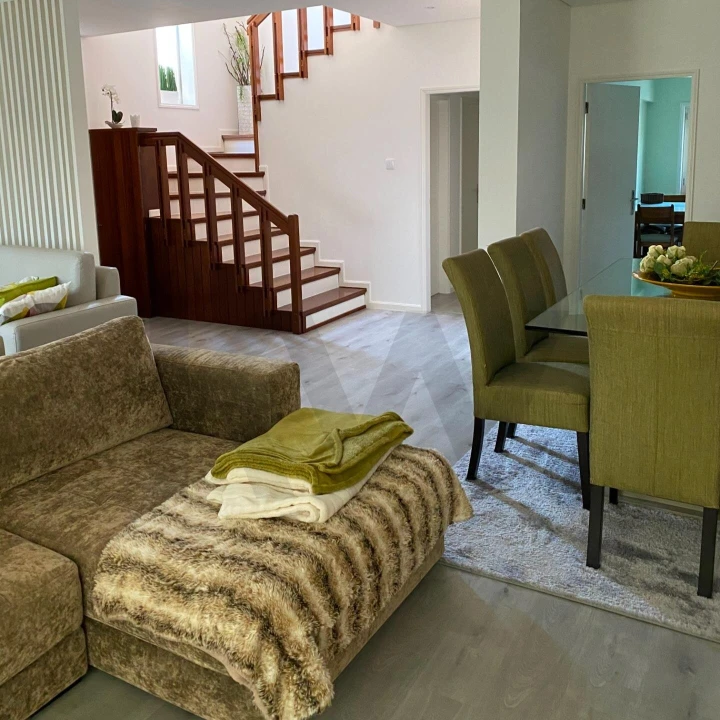 Moradia T3 para Venda em Arvore Foto 23