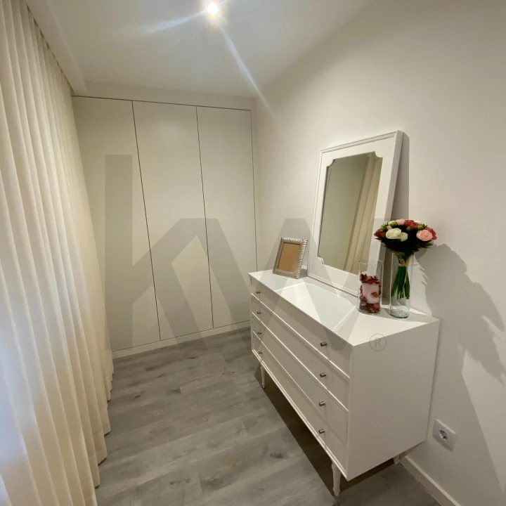 Moradia T3 para Venda em Arvore Foto 11