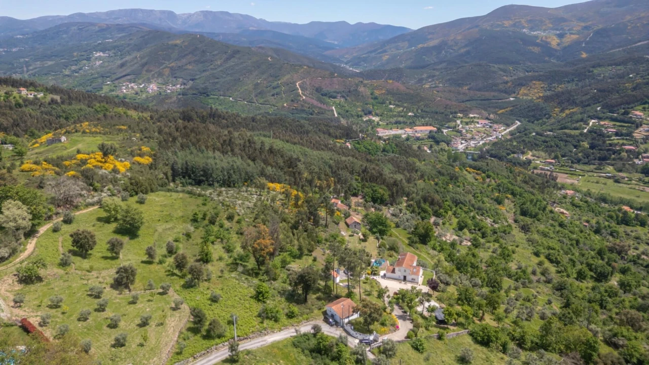 Moradia T3 para Venda em Santa Ovaia e Vila Pouca da Beira Foto 39