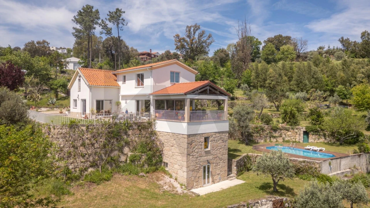 Moradia T3 para Venda em Santa Ovaia e Vila Pouca da Beira Foto 36