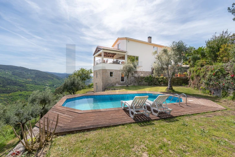 Moradia T3 para Venda em Santa Ovaia e Vila Pouca da Beira Foto 28