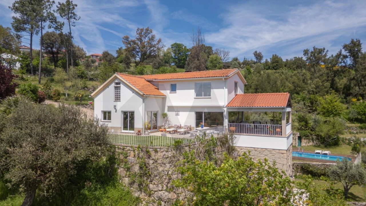 Moradia T3 para Venda em Santa Ovaia e Vila Pouca da Beira Foto 35