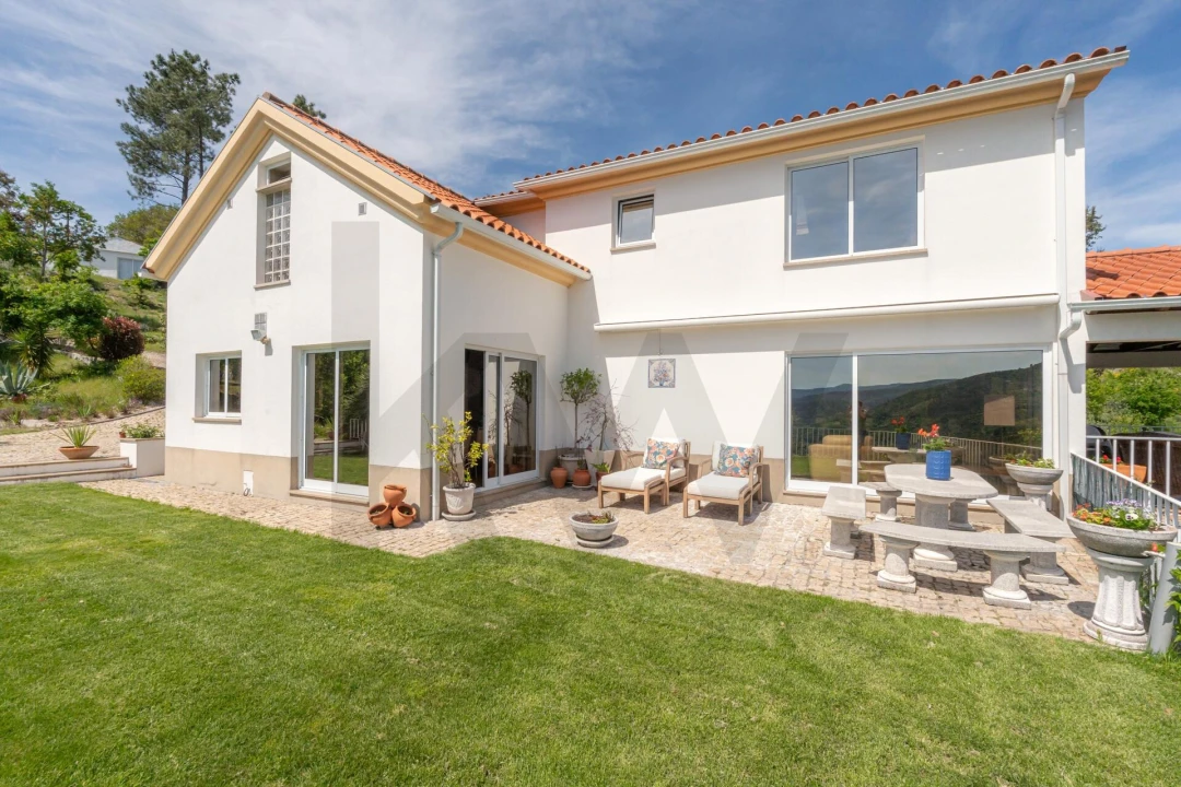 Moradia T3 para Venda em Santa Ovaia e Vila Pouca da Beira Foto 21