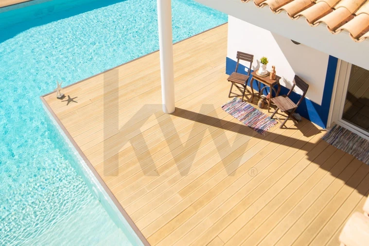 Moradia T4 para Venda em Encarnação Foto 35