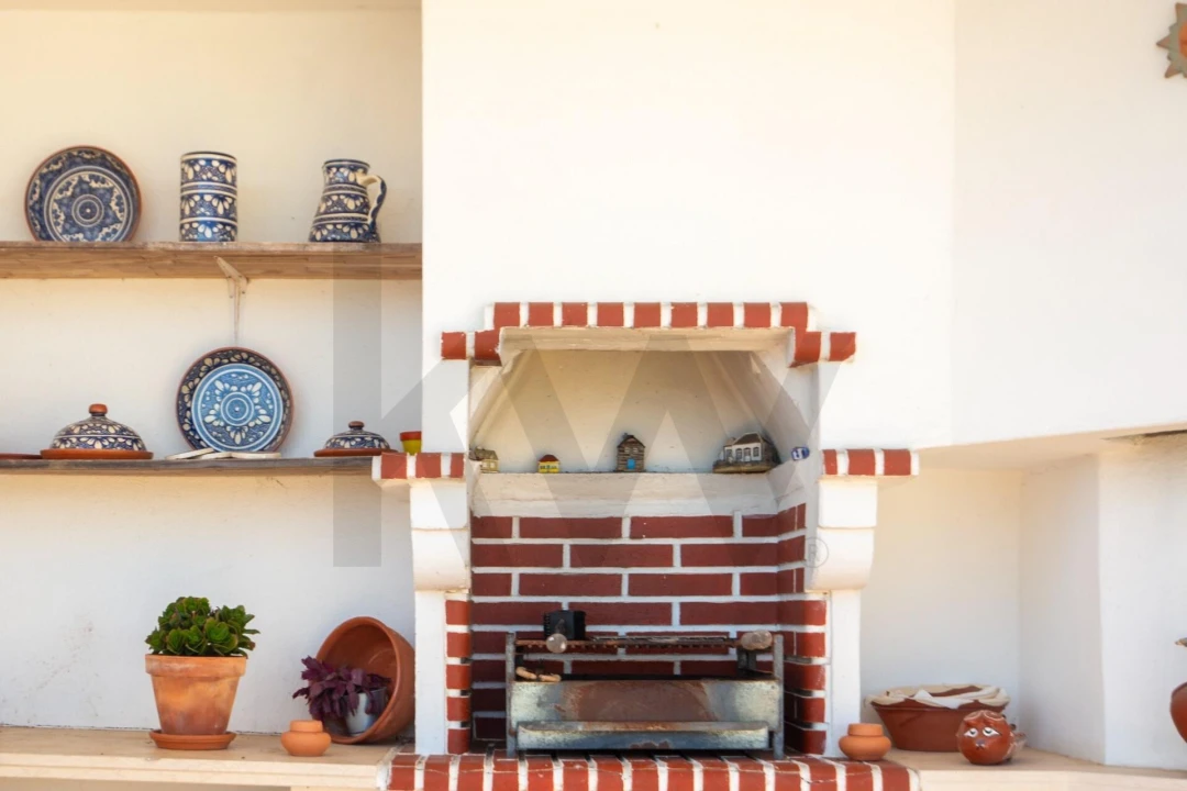 Moradia T4 para Venda em Encarnação Foto 49