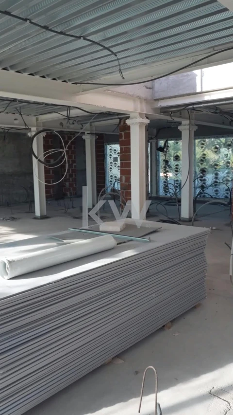 Apartamento T4 para Venda em Algés, Linda-A-Velha e Cruz Quebrada-Dafundo