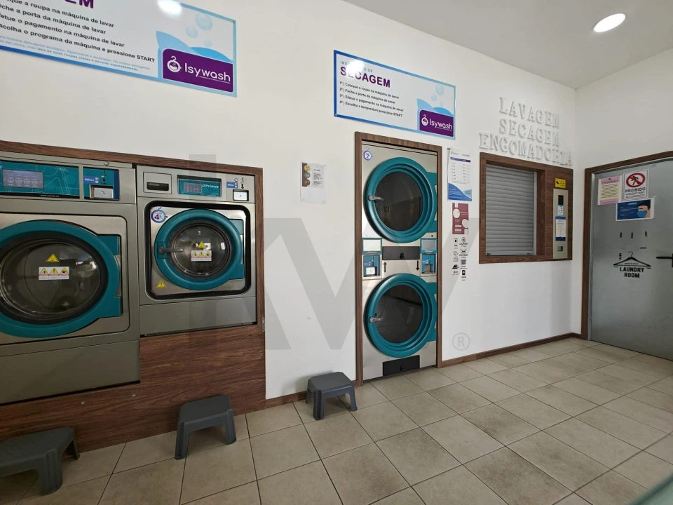 Loja para Trespasse em Eiras e São Paulo de Frades Foto 8