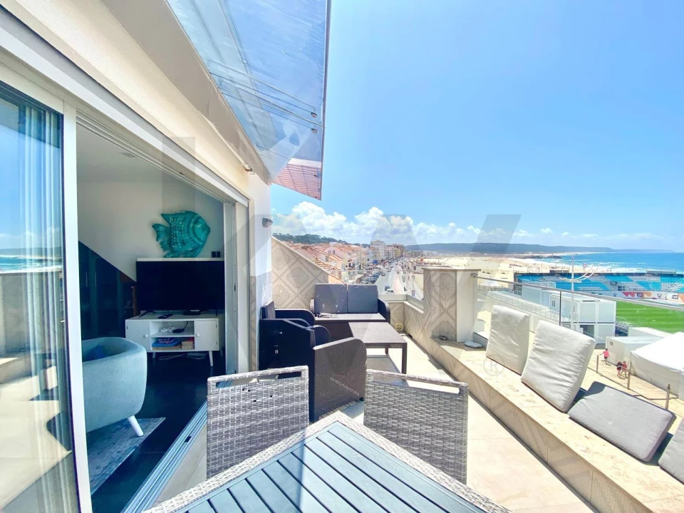 Apartamento T2 para Venda em Nazare Foto 11