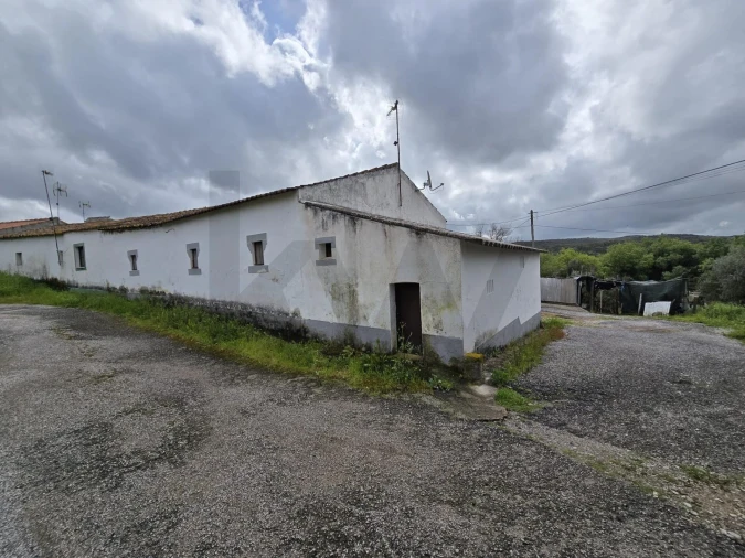 Quinta T2 para Venda em São Manços e São Vicente do Pigeiro Foto 2