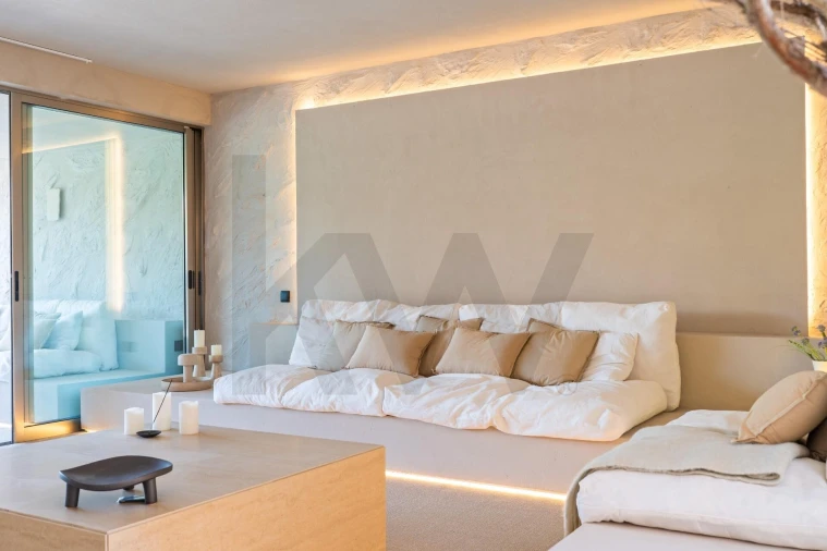 Moradia T4 para Venda em Guia Foto 9