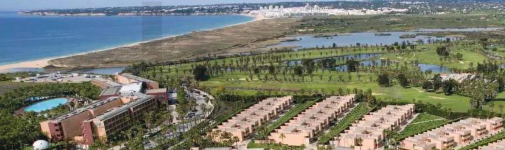 Moradia T4 para Venda em Guia Foto 50