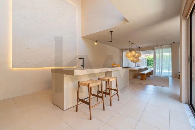 Moradia T4 para Venda em Guia Foto 17