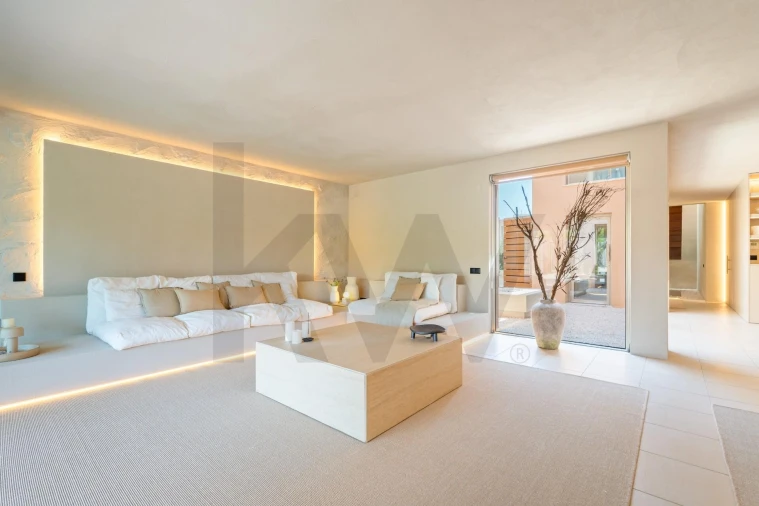 Moradia T4 para Venda em Guia Foto 19